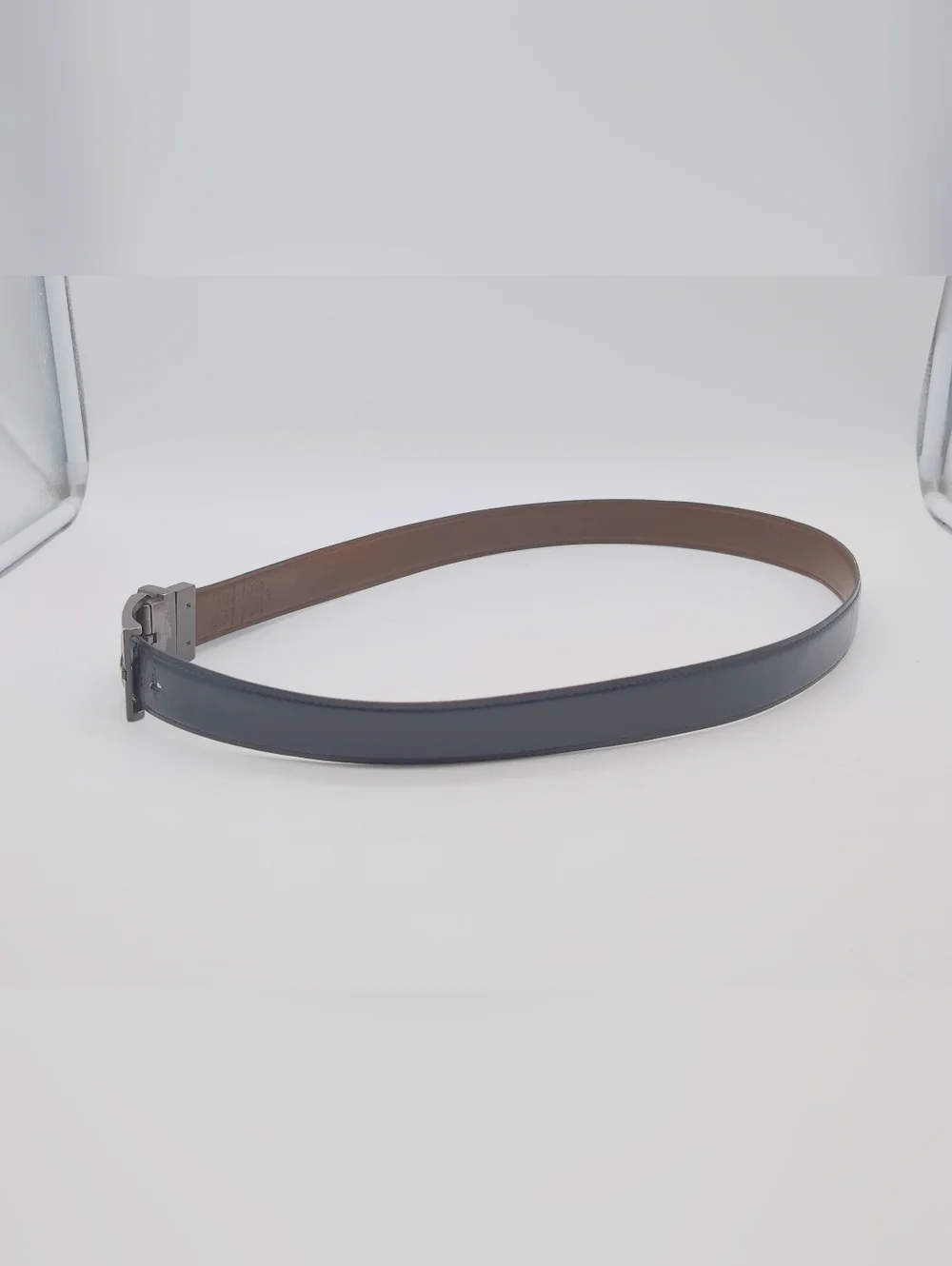 Kenneth Cole Reaction Black Leather Belt Sz 40 with Gunmetal Buckle